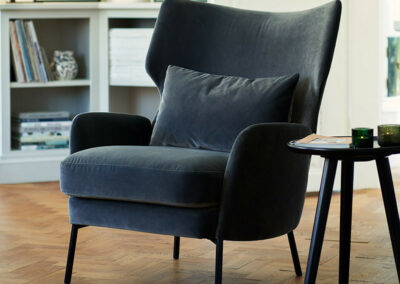 ALEX_interior_armchair_classic_-velvet_5_grey_LOVE_coffee_table_fi40_black_2